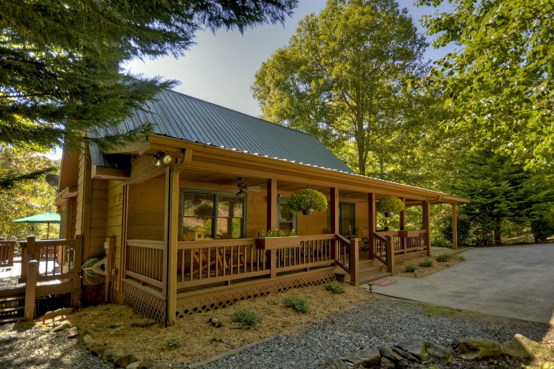 Toccoa River Escape Cabin Rentals