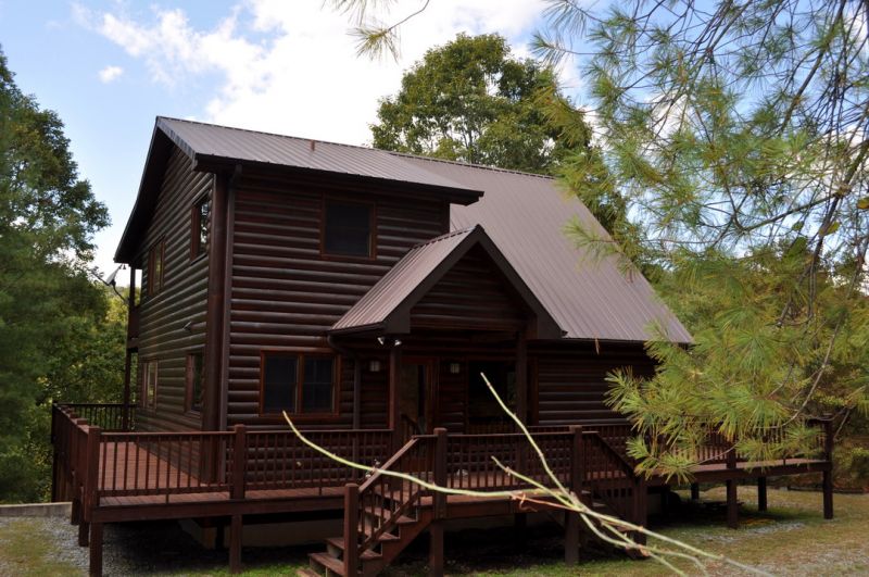 Creekside Hideaway Cabin Rentals