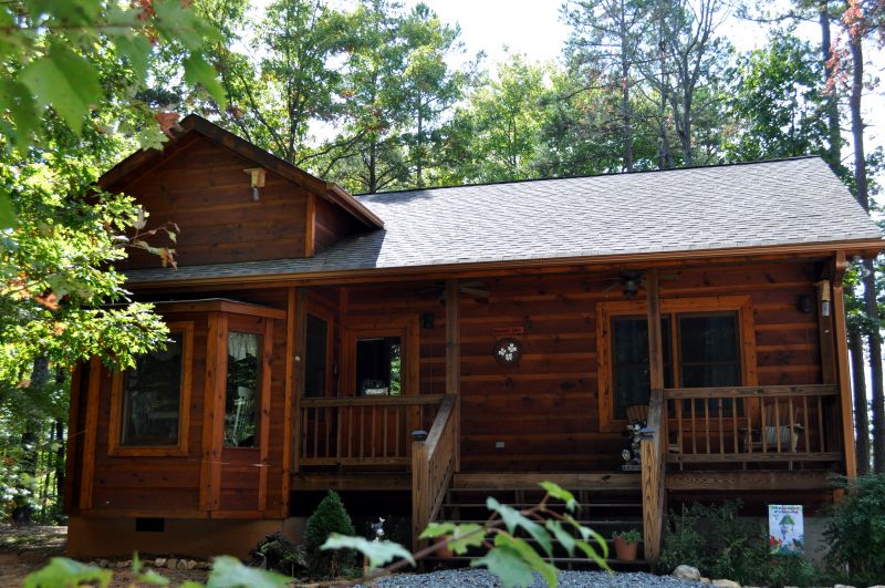 Dogwood Cabin Cabin Rental